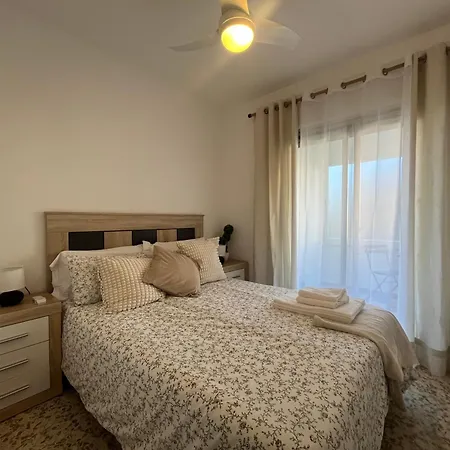 Love Rent4 Malaga Huelin Exterior foto