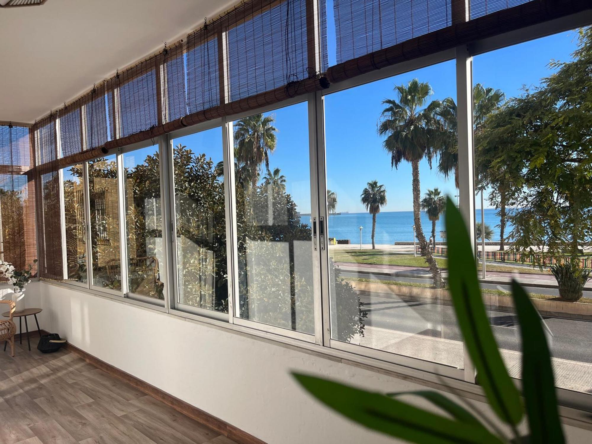 Apartament Rent4 Huelin *